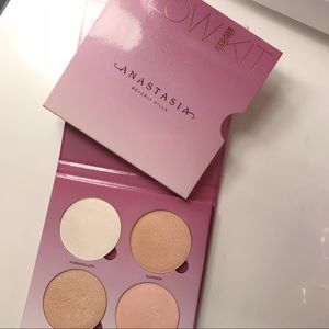 Anastasia Beverly Hills Sugar Glow Kit